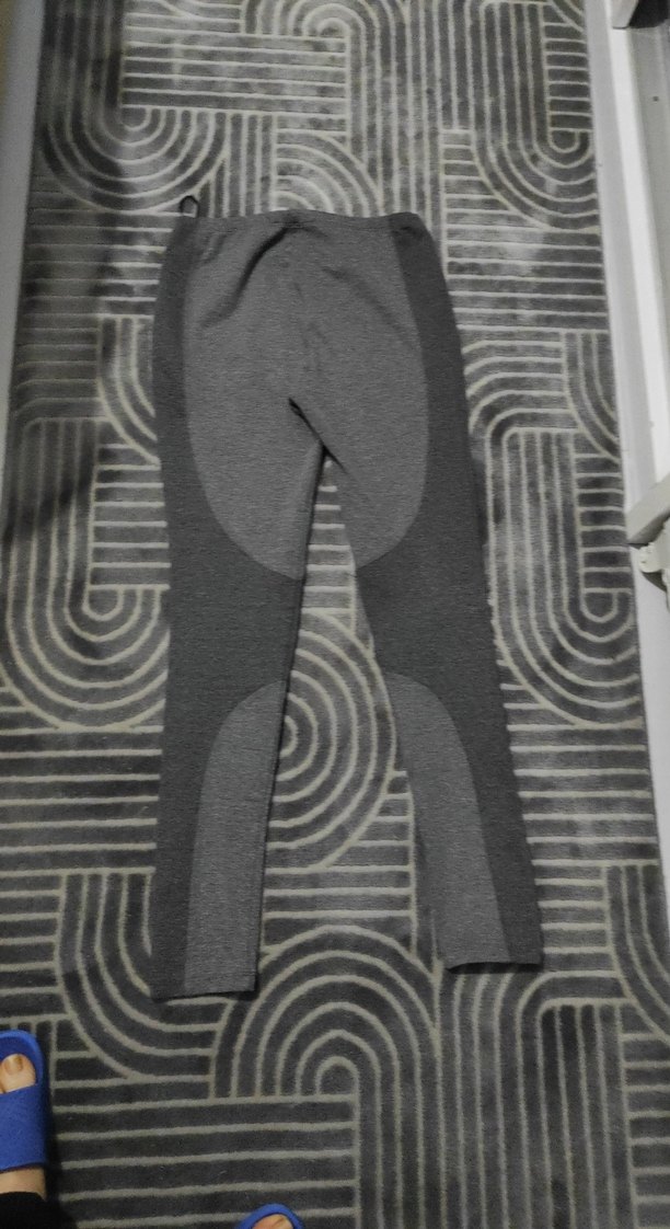 Gri Spor Tarzı Kadın Tayt - Görsel 3