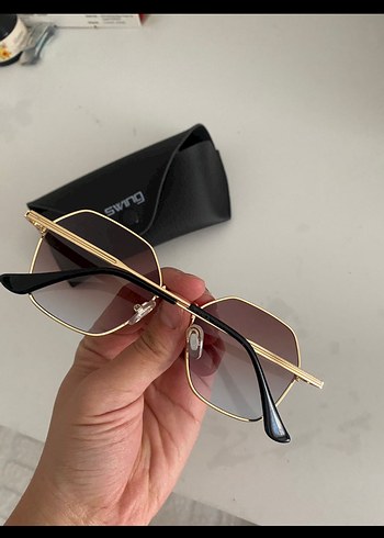 Kahverengi Parlak Kadın Güneş Gözlüğü - Görsel 2