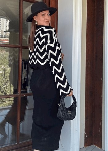 Siyah beyaz Zebra Desenli Uzun Yaka Kadın Kazak ve Triko Elbise - Görsel 4