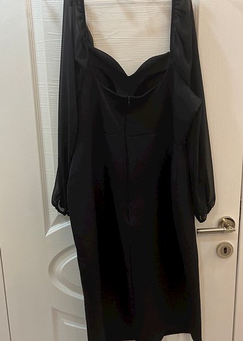 Şeffaf Detaylı Siyah Straplez Midi Elbise - Görsel 10