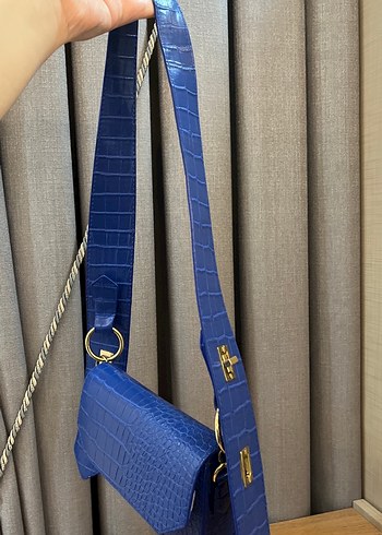 Parlak Mavi Deri Kadın Çanta - Görsel 3