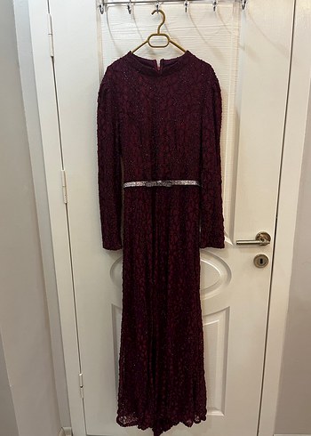 Tesettür Bordo Dantel İşlemeli Uzun Kollu Elbise - Görsel 4