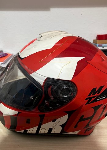 Kırmızı MT Motorcu Kaskı - Görsel 2