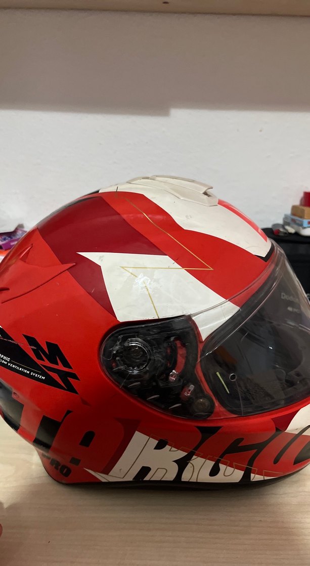 Kırmızı MT Motorcu Kaskı - Görsel 4