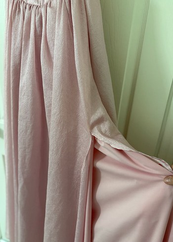 Pudra Pembe Uzun İnce Askılı Sırt Dekolteli Yırtmaçlı Abiye - Görsel 6