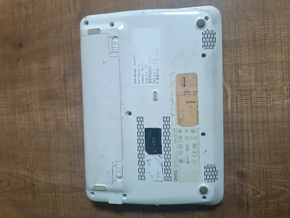 Siyah Dell Laptop - Görsel 3