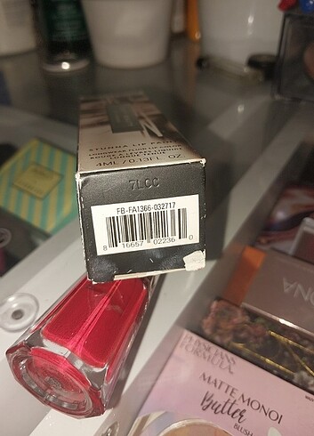  Beden Fenty Beauty ruj