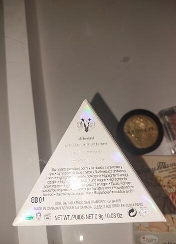 Beden Kat Von D tekli far