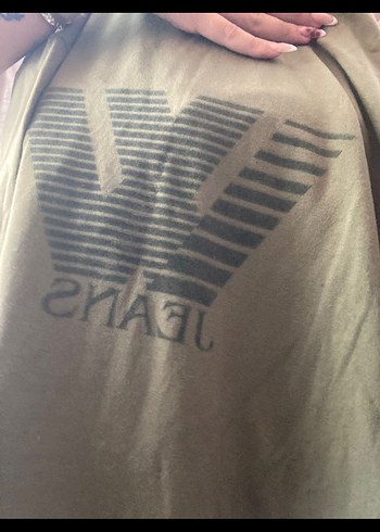 Erkek Haki V Yaka Kısa Kollu Tişört - Görsel 2