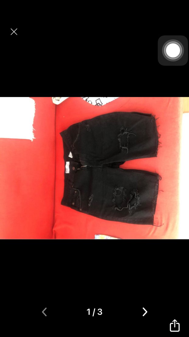 Bershka Siyah Yırtık Erkek Kot Şort - Görsel 2