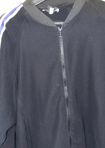 Zara orjinal Siyah Fermuarlı Uzun Kollu Spor Ceket - Görsel 2