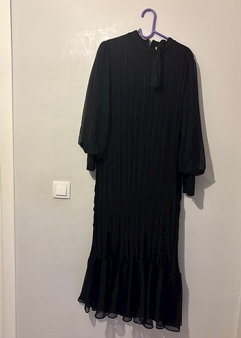 Siyah Pilili Uzun Kollu Uzun Elbise - Görsel 4