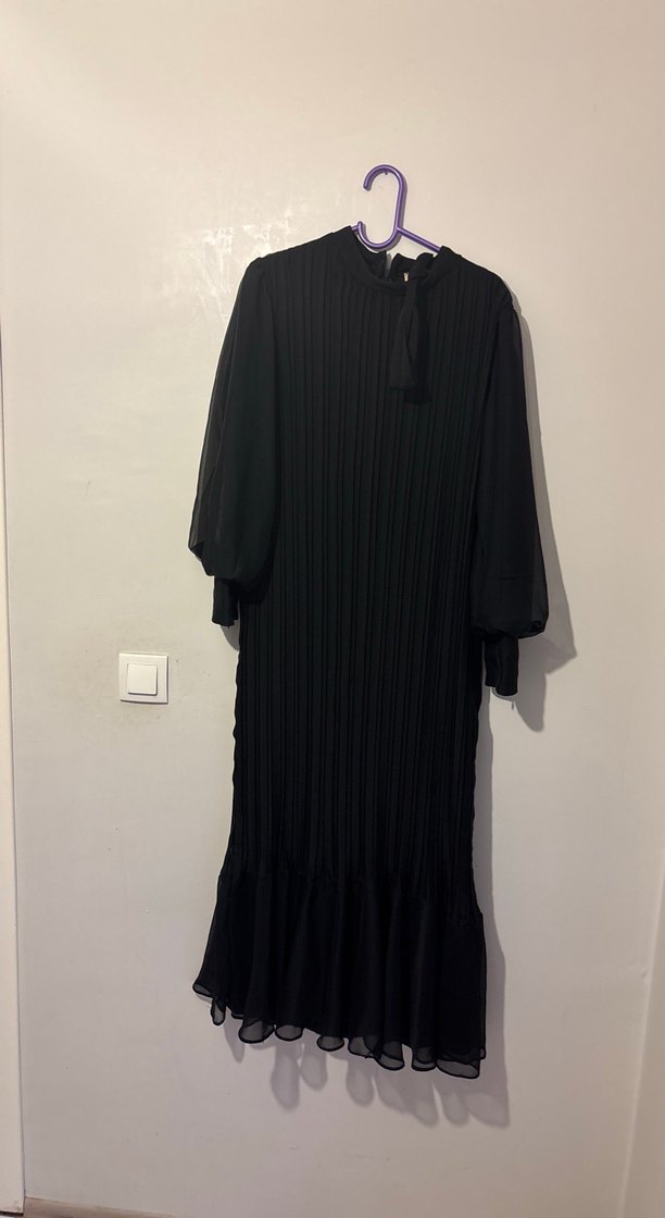 Siyah Pilili Uzun Kollu Uzun Elbise - Görsel 5