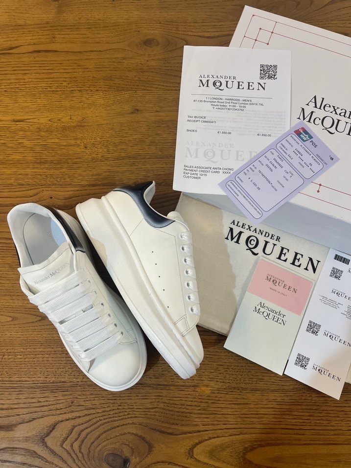 Beyaz Alexander McQueen - Görsel 2