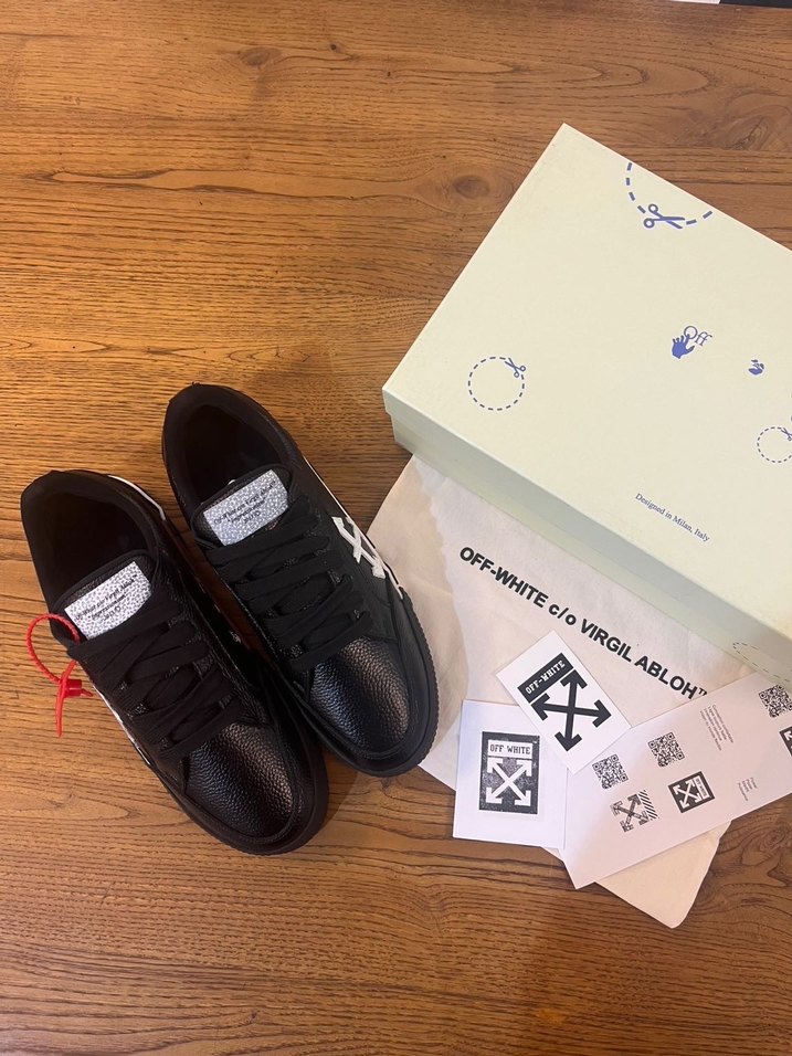 Off-White Erkek Siyah Günlük Spor Ayakkabı - Görsel 3