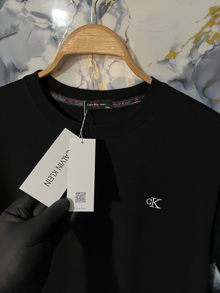 CALVIN KLEIN BATTAL BEDEN TİŞÖRT - Görsel 2