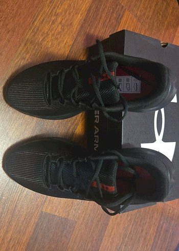 under Armour Siyah Bağcıklı Erkek Spor Ayakkabı - Görsel 3