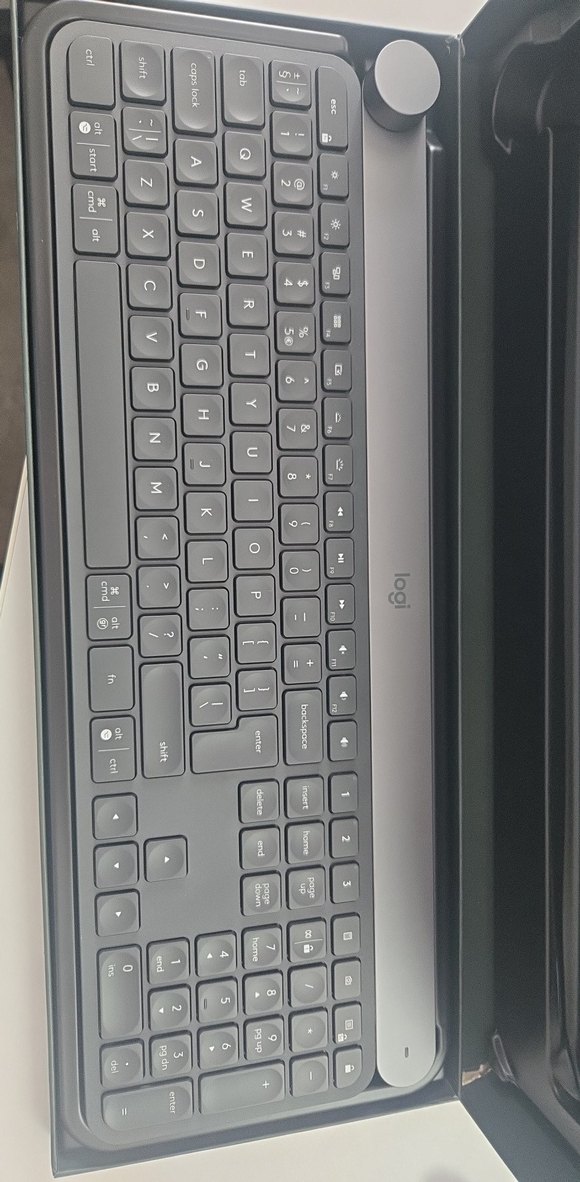 Logitech craft Siyah Kablosuz Klavye. sifir hic kullanilmadi - Görsel 3