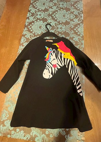 Denokids Kız Çocuk Siyah Zebra Desenli Uzun Kollu Elbise - Görsel 2