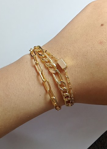 Zincir Detaylı Parlak Altın Bileklik,celik mi bilmiyorum - Görsel 3