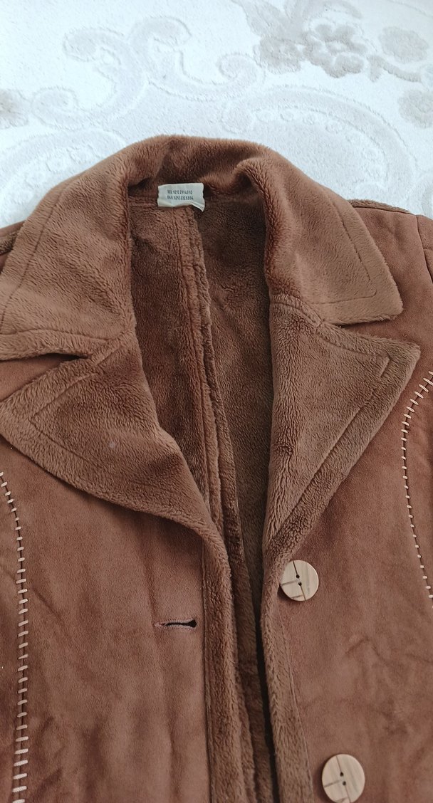 Düğmeli Kahverengi Süet Kadın Kaban - Görsel 4