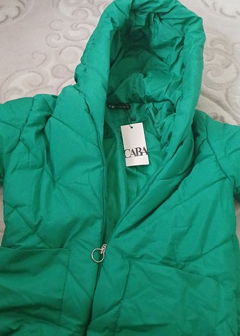 Uzun Yeşil Fermuarlı Kadın Kışlık Mont - Görsel 3