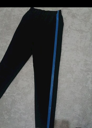 Beli lastikli Boru paça siyah kumaş pantolon - Görsel 3