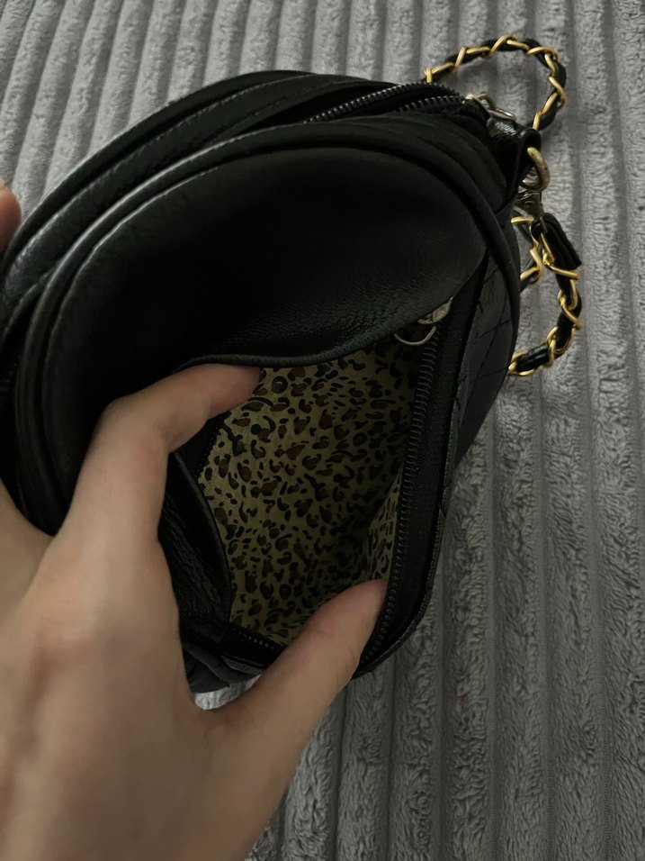 Zincir Detaylı Siyah Deri Kadın Çanta - Görsel 3