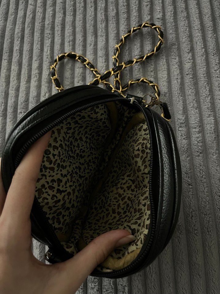 Zincir Detaylı Siyah Deri Kadın Çanta - Görsel 2