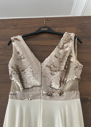 Bej V Yakalı Uzun Abiye Elbise - Görsel 4