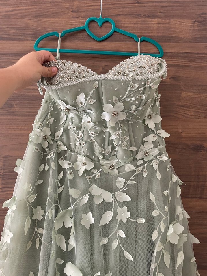 Su Yeşili Elbise - Görsel 2