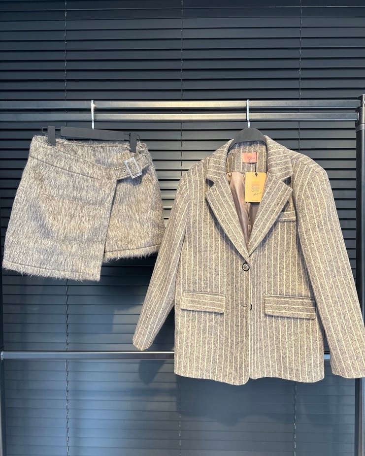 Kemer Detaylı Kaşe Kısa Bej Mini Şort Etek - Görsel 2