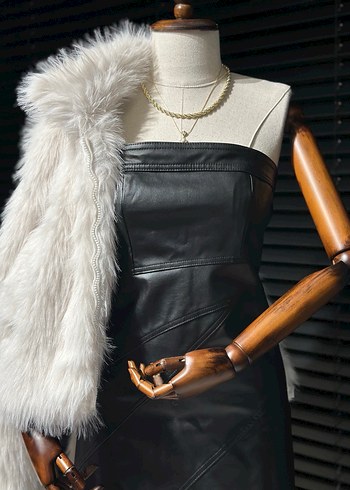 Siyah Deri Straplez Uzun Kadın Elbise - Görsel 3