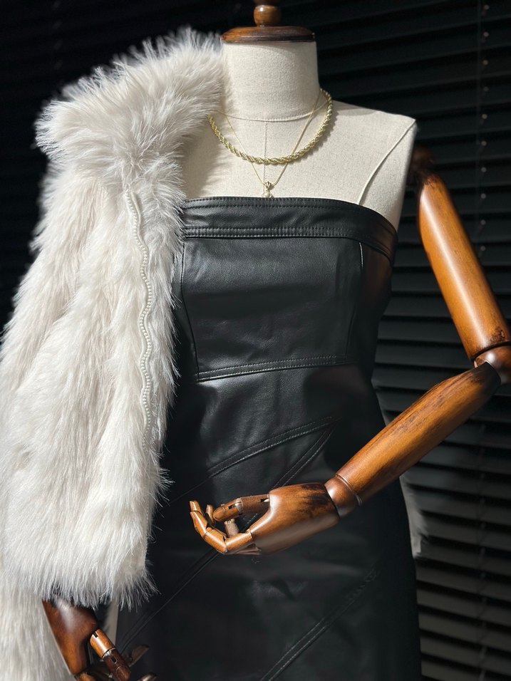 Siyah Deri Straplez Uzun Kadın Elbise - Görsel 3