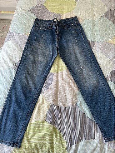 Bayan jeans