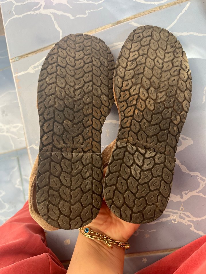 Bej Süet Kadın Dolgu Topuklu Sandalet - Görsel 2