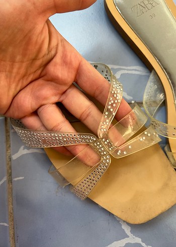 Bej Şeffaf Tokalı Stiletto Terlik - Görsel 2