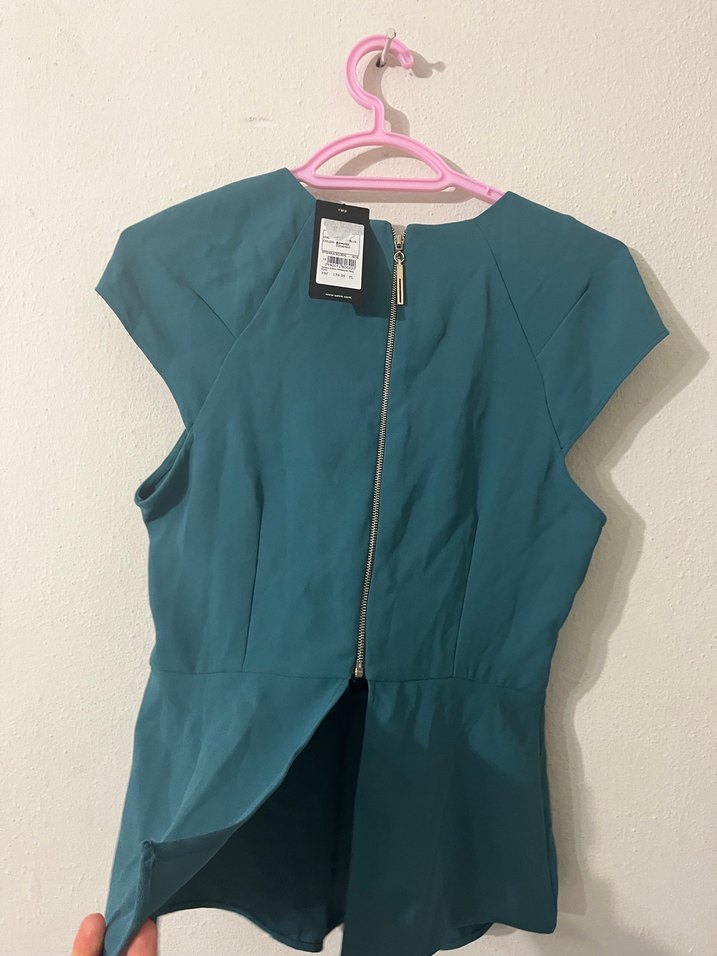 Kemerli V Yakalı Kolsuz Mavi Bluz - Görsel 4