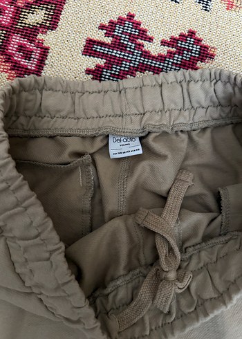 Pamuklu Rahat Gri Bej Mini Şort - Görsel 2