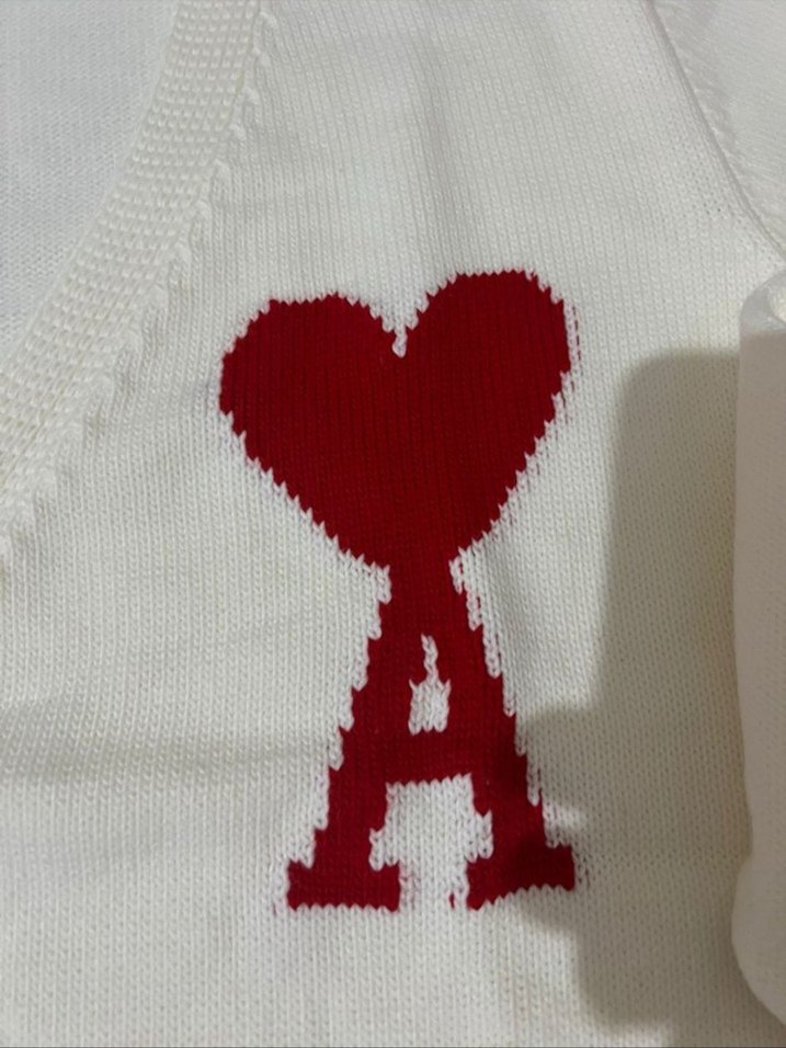 Beyaz Nakışlı V Yaka Örgü Kadın Hırka - Görsel 2