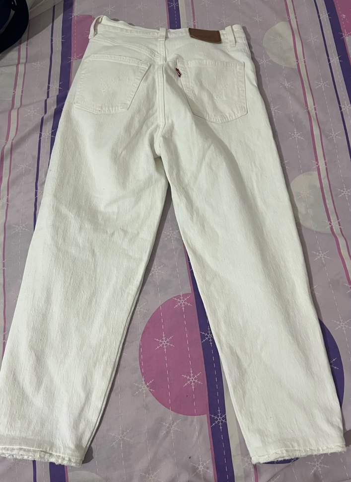 Levis marka 24 BEDENDİR — görsel 2/8