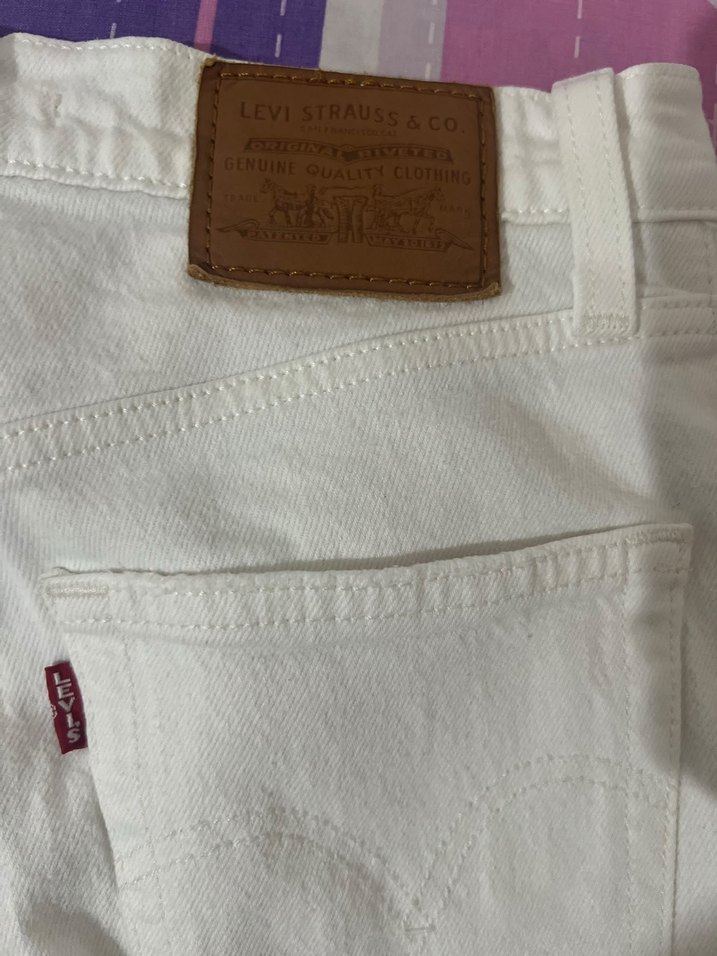 Levis marka 24 BEDENDİR — görsel 3/8