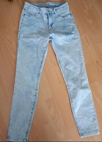 38 Beden Defacto Jean