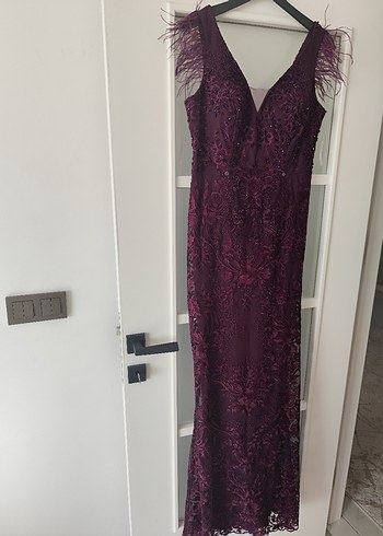 Mor Nakışlı V Yaka Uzun Abiye Elbise - Görsel 2