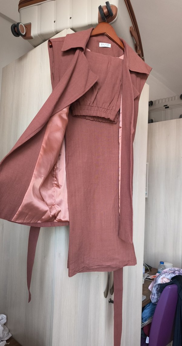 Kemerli Bej Keten Uzun Kadın Yelekli Takım - Görsel 2