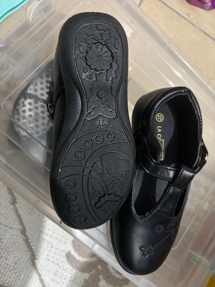 Kız Çocuk Siyah Nakışlı Tokalı Babet - Görsel 3