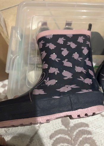 Çizme kız - Görsel 2