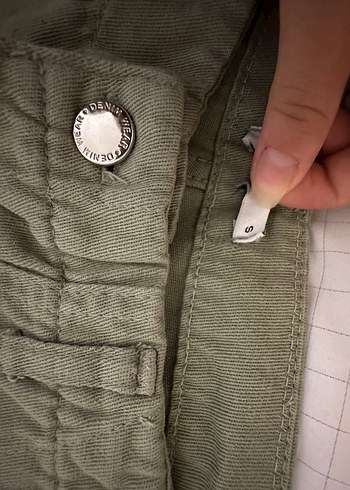 Düğmeli Rahat Kesim kadın kargo Pantolon - Görsel 3