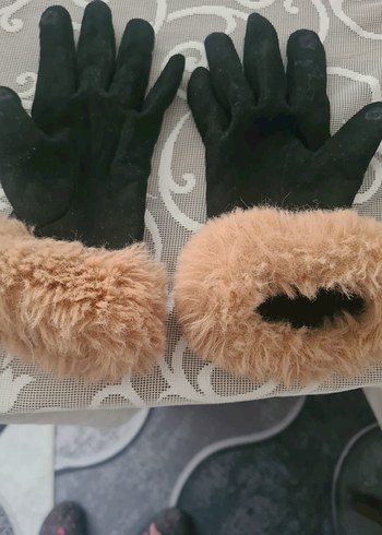 Kürklü Siyah Kadın Eldiven - Görsel 3