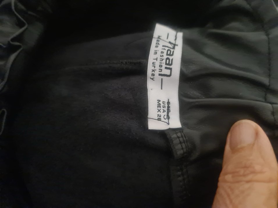 Kadın Siyah Deri Mini Şort Orjinal deri - Görsel 5